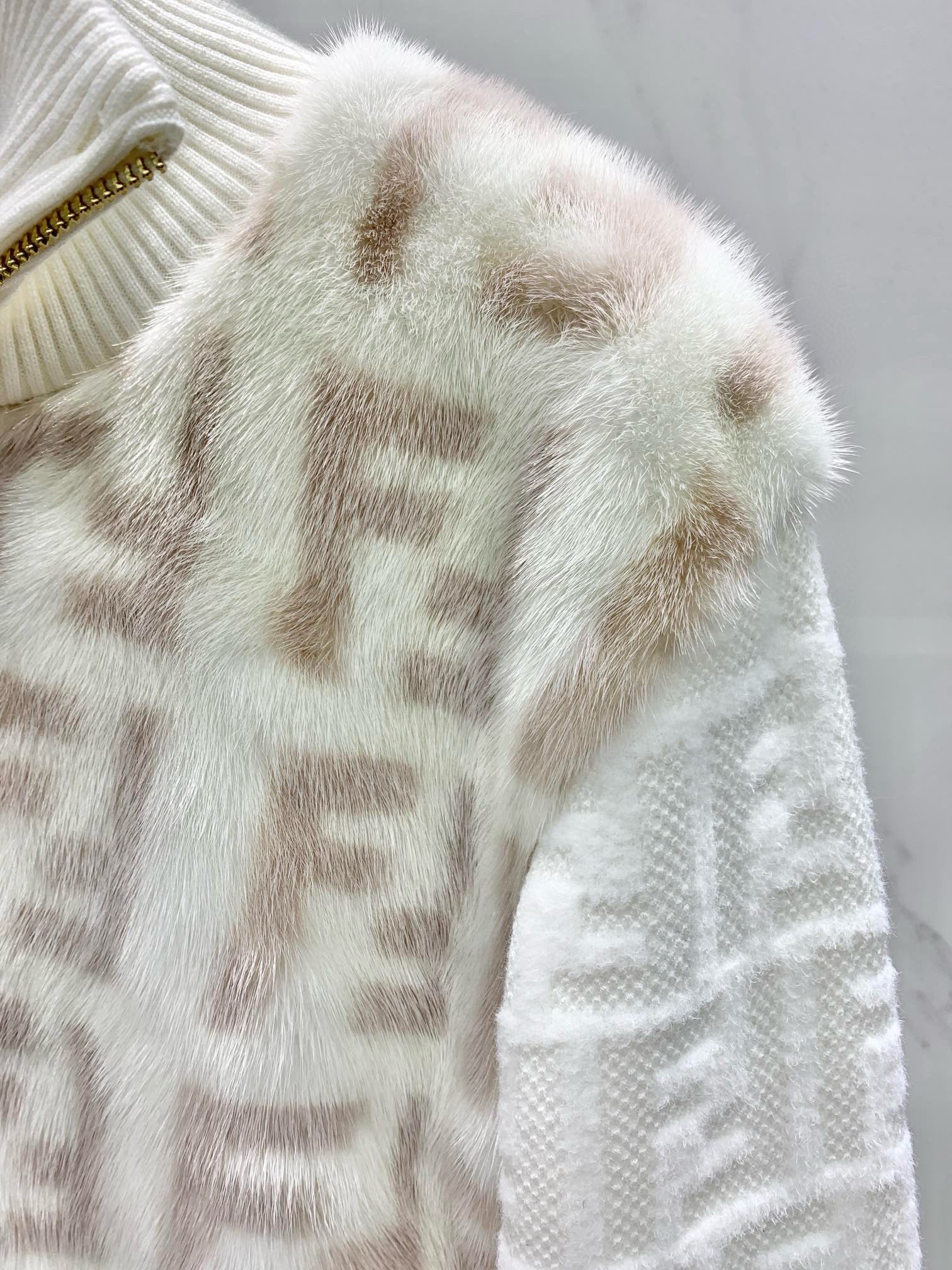 Fendi Bomber jacket
White mink bomber