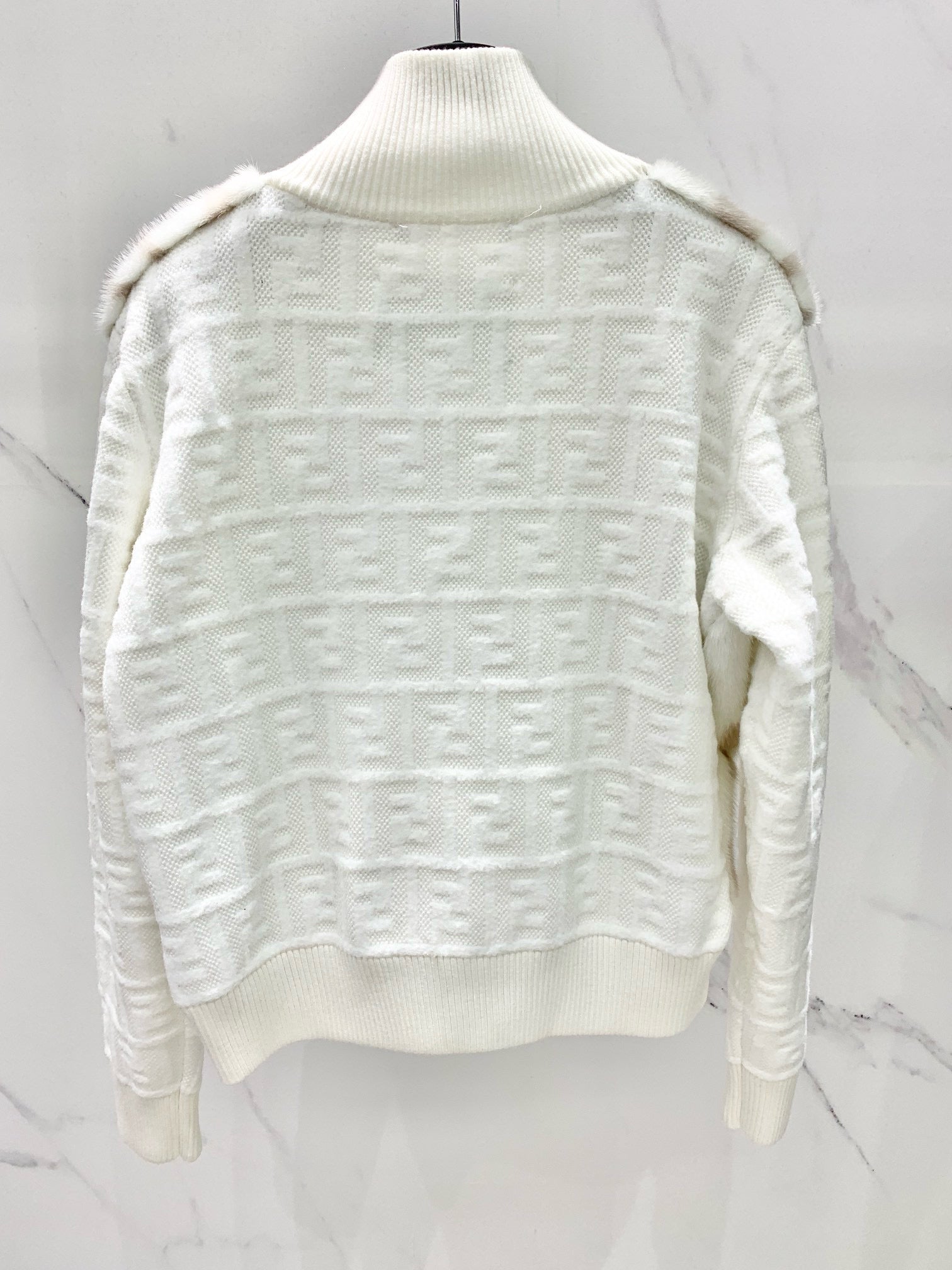 Fendi Bomber jacket
White mink bomber