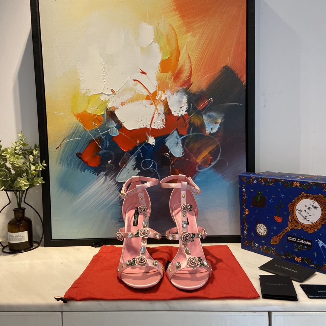 Pink D&G flower sandal