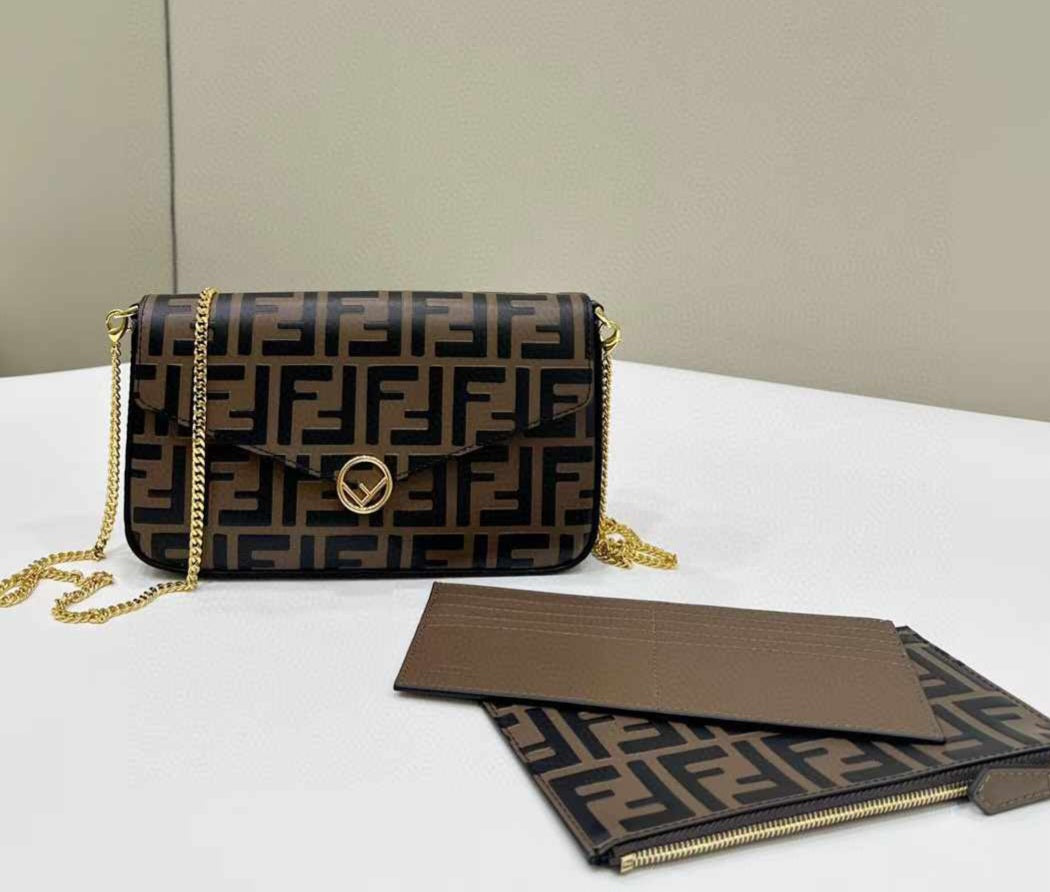 Fendi wallet on chain with pouches