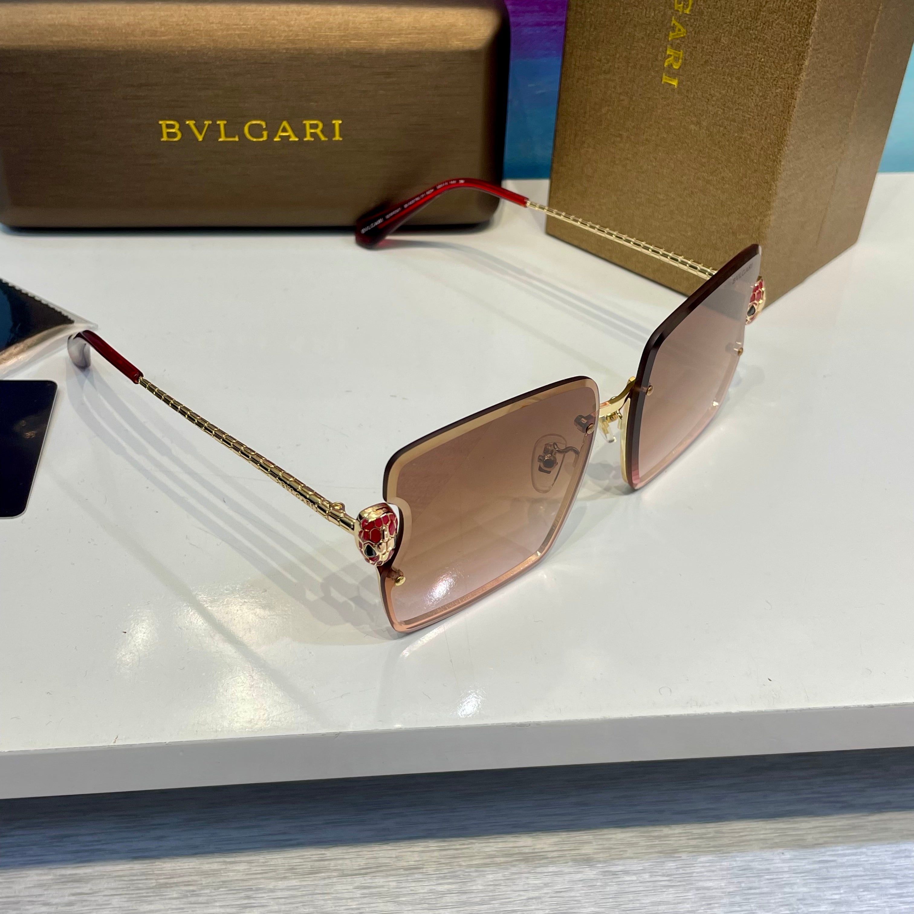 Blvgari eyewear