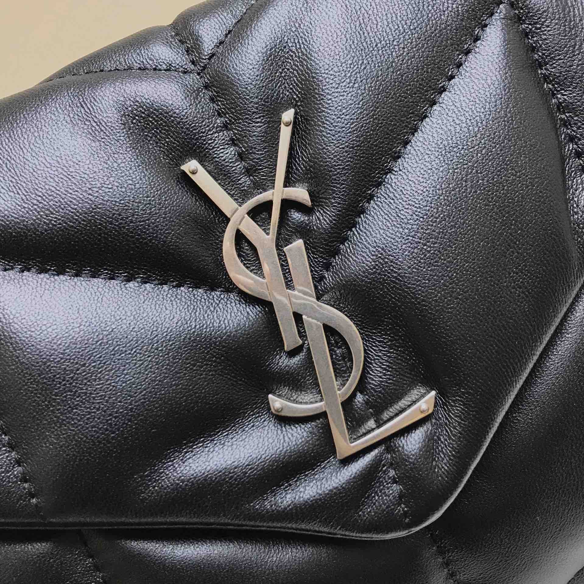 YSL LOULOU MEDIUM “Y” LEATHER BAG