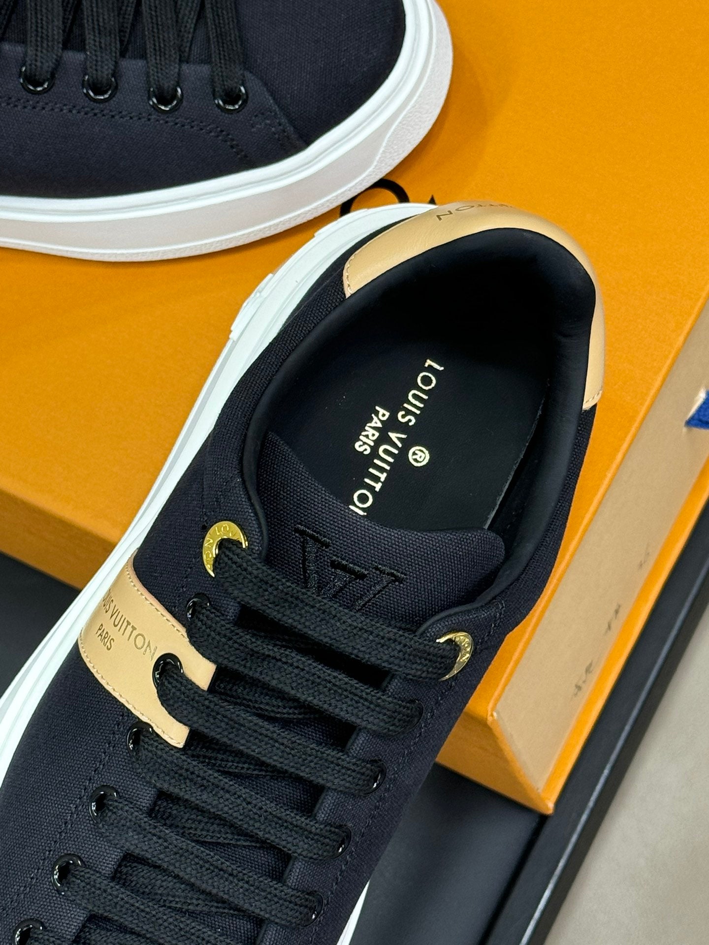 LV TIMEOUT SNEAKERS