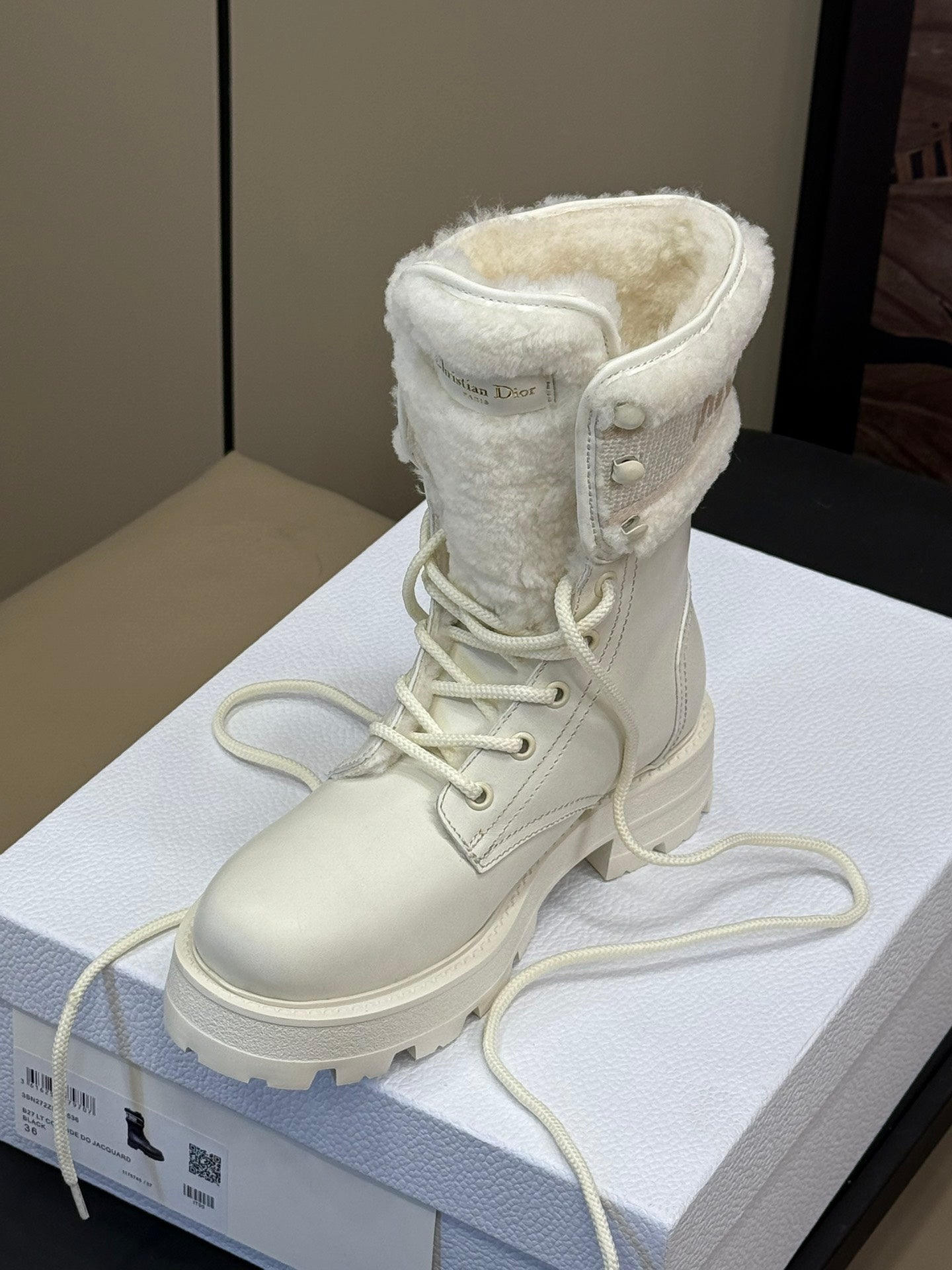 Dior Furry boot