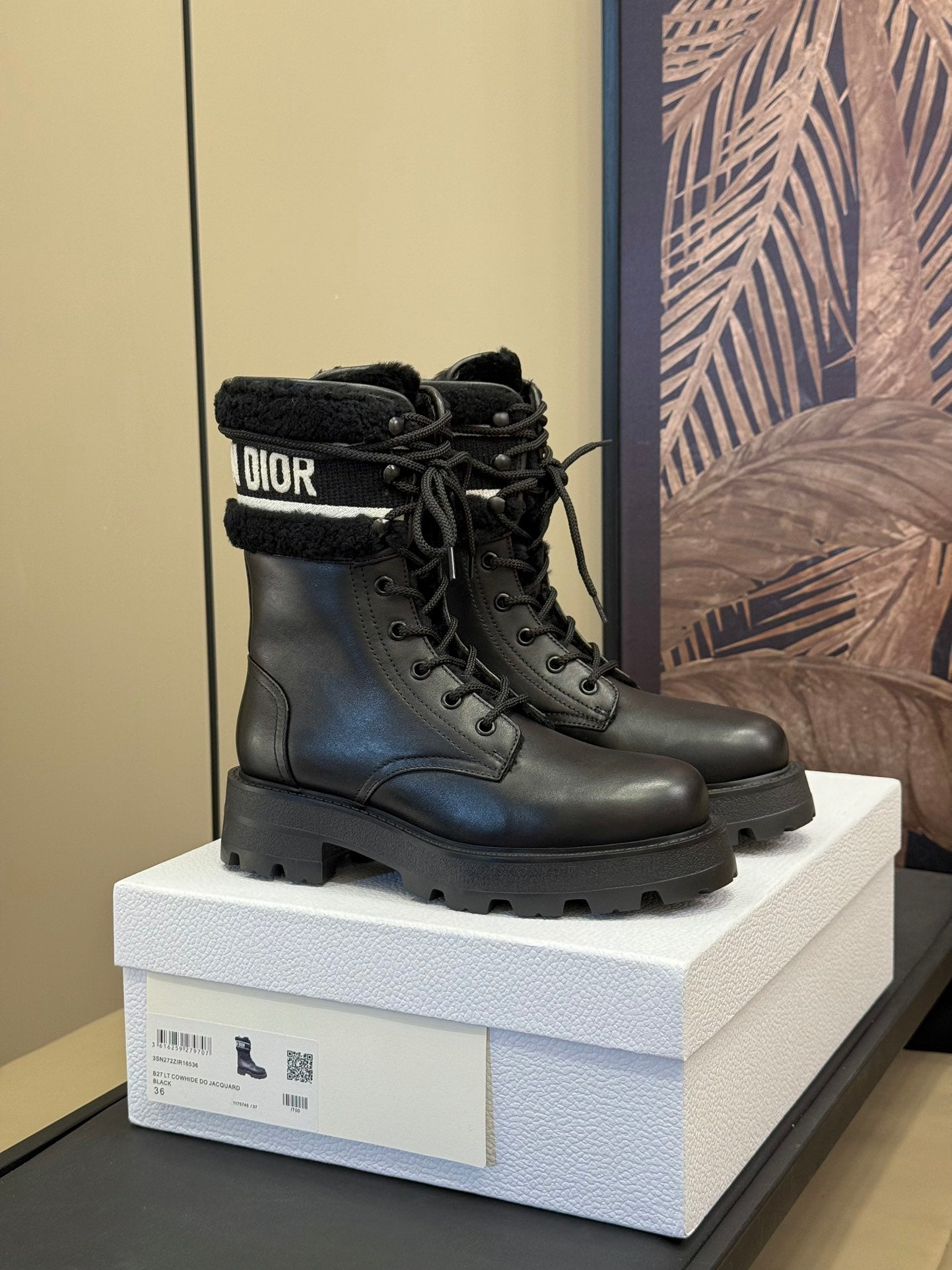 Dior Furry boot