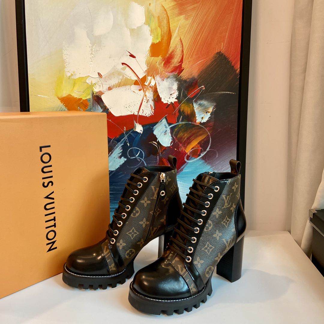 LV STAR TRAIL ANKLE BOOT