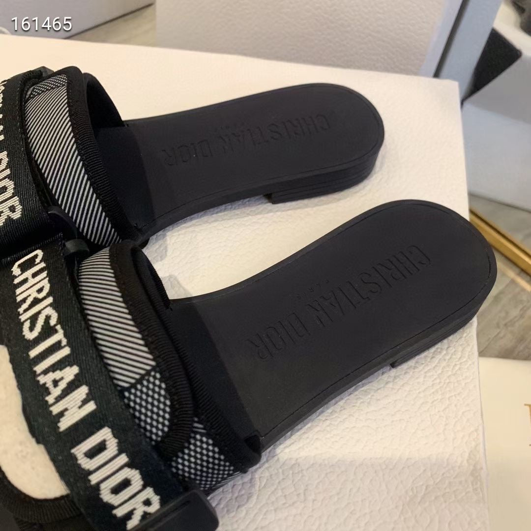 Dior revolution slide