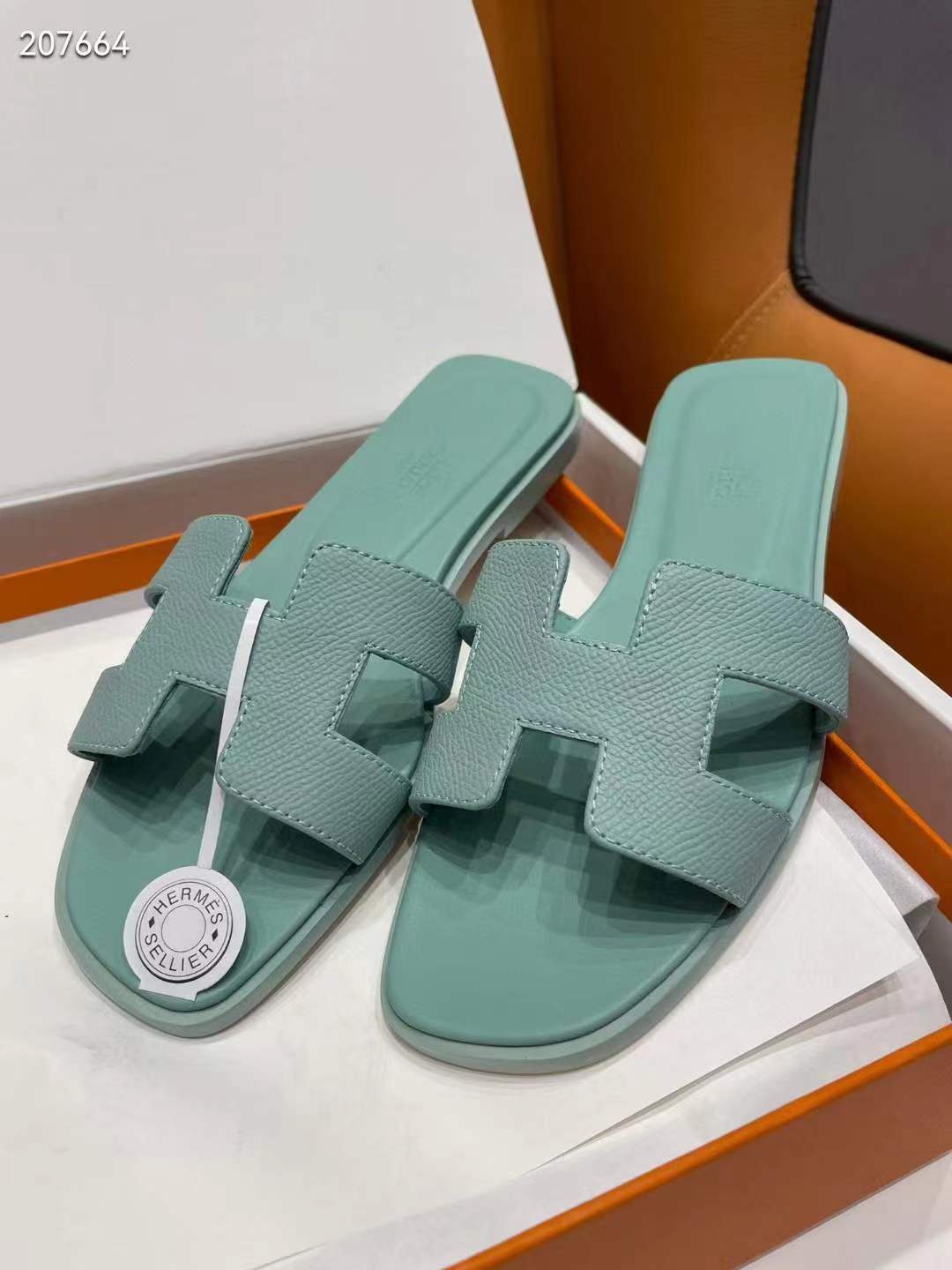 Hermes Oran sandal