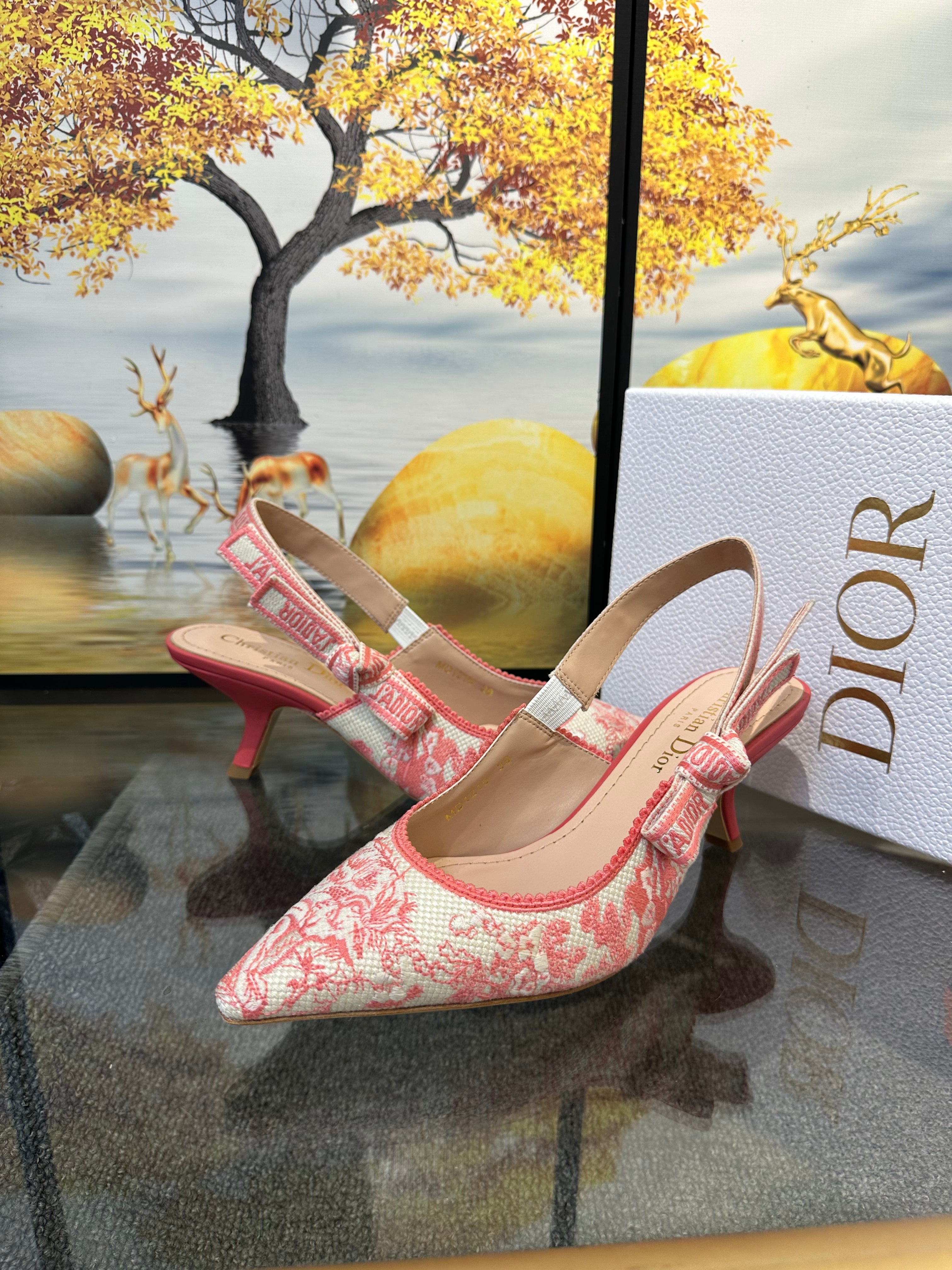 PINK AND ECRU J'ADIOR SLINGBACK TOILE DE JOUY EMBROIDERED COTTON PUMP