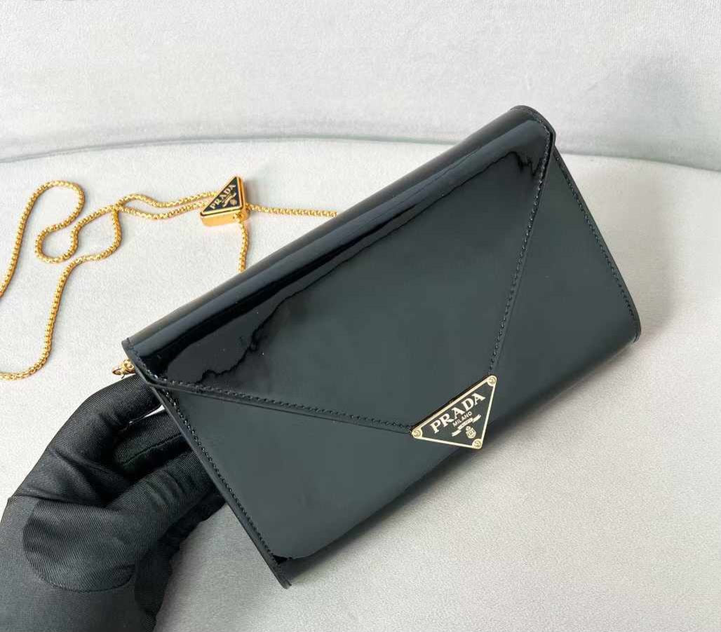 Prada Mini Bag made of patent leather